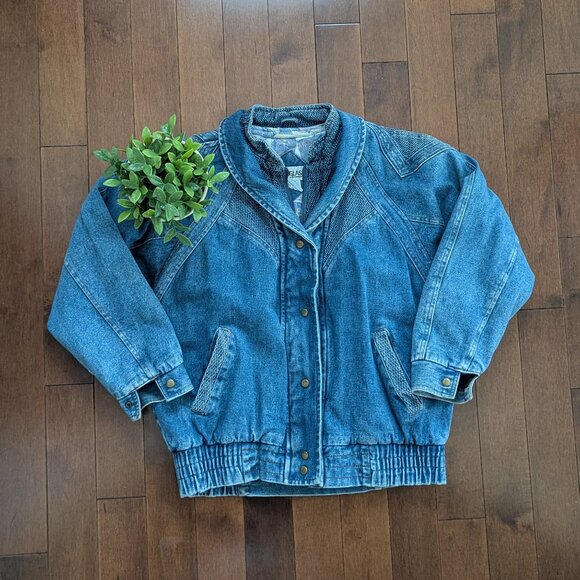 MEDIUM WASH COLLARED VINTAGE DENIM JACKET - Picture 1 of 2